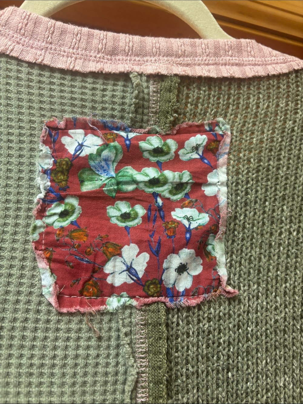 POL Patchwork Waffle-Knit Sweater in Olive & Pink - Picture 6 of 8